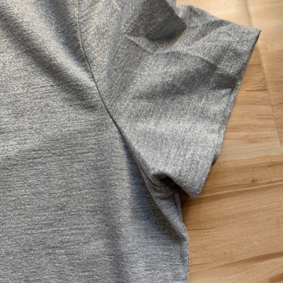 Talbots Size:Small Silver Metallic Tee Shirt! - Picture 4 of 12